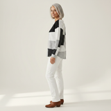 Monique - Blusa Gráfica Texturizada