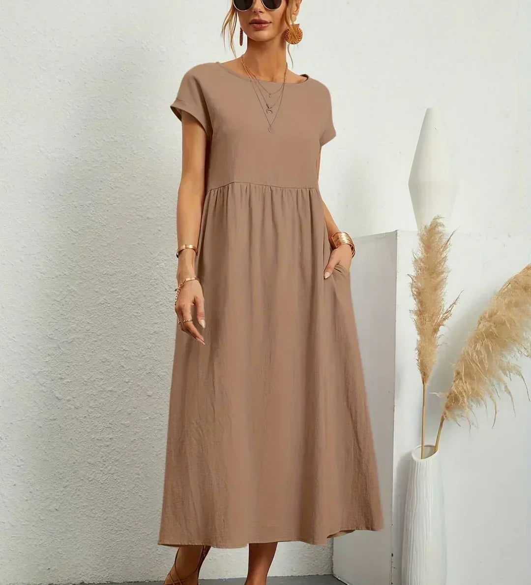 Gabriela - Vestido Elegante Midi Fluído Intemporal