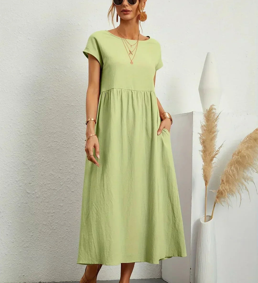 Gabriela - Vestido Elegante Midi Fluído Intemporal