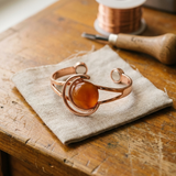 Brinco Esfera Laranja Pulseira de Cobre